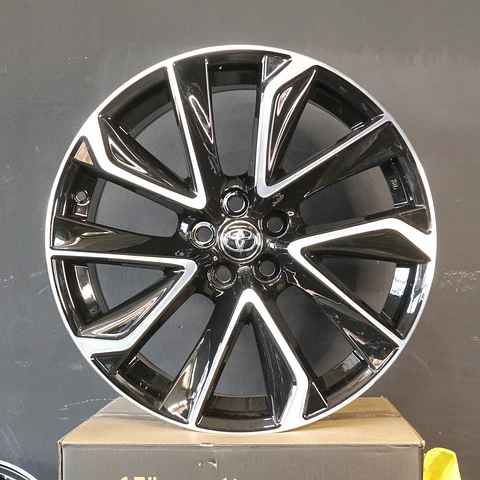 587888510B4 Llanta Aro 18X8 5X100 B4 Et 40