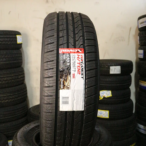 Neumático 225/60R17 ROADX RXQUEST HT02
