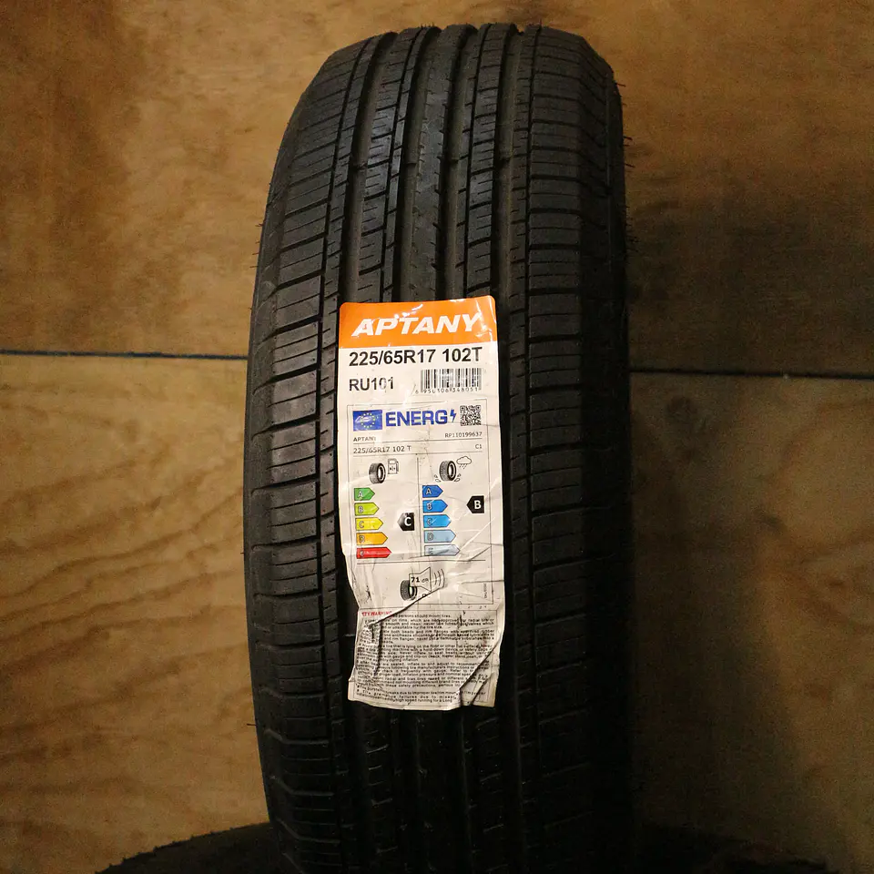 Neumático 225/65R17 APTANY RU101 102T 1