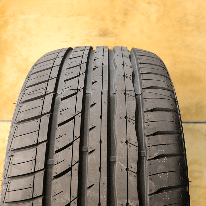 Neumático 235/40ZR18 ROADX U11 95W XL 3