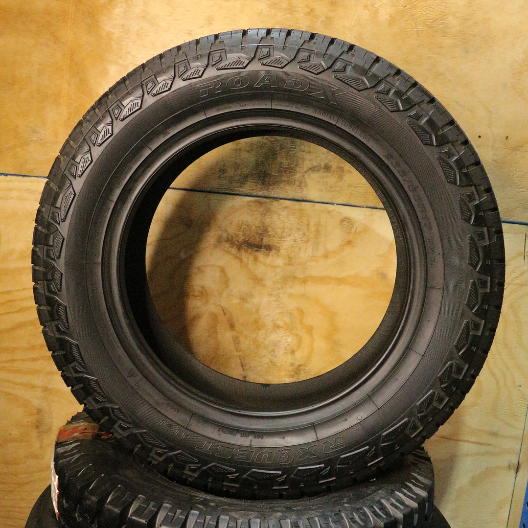 Neumático 235/65R17 ROADX AT21 108H 3