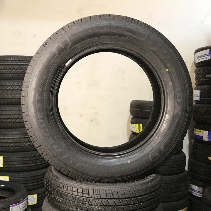 Neumático 235/65R18 ROADX HT01 106H 2