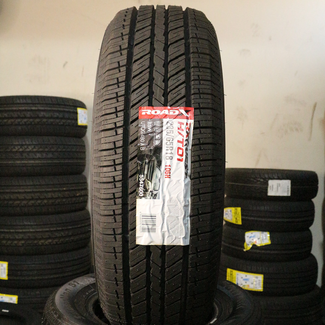 Neumático 235/65R18 ROADX HT01 106H 1