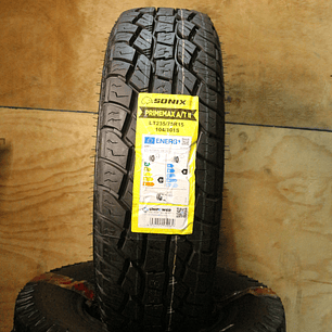 Neumático 235/75R15 SONIX AT2 104/101S LT W