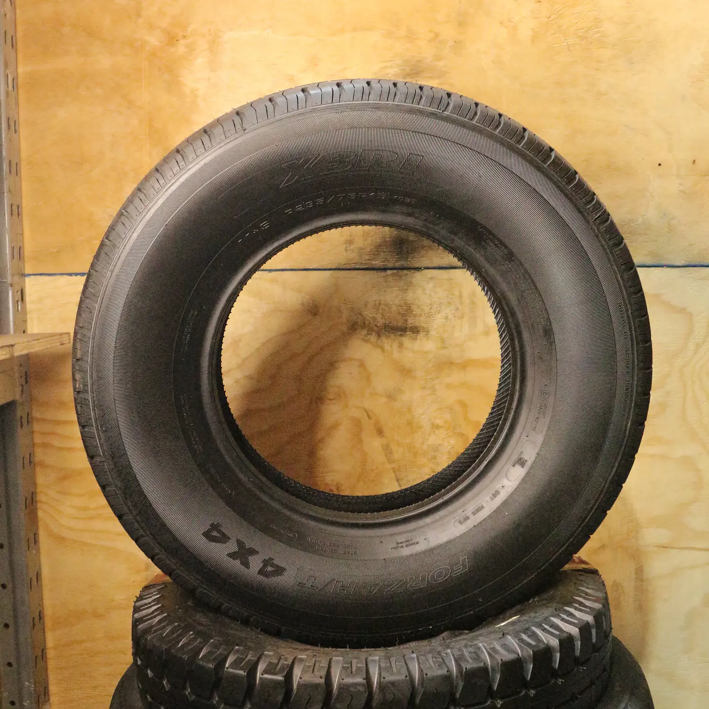 Neumático 235/75R15 Xbri Forza Ht 2