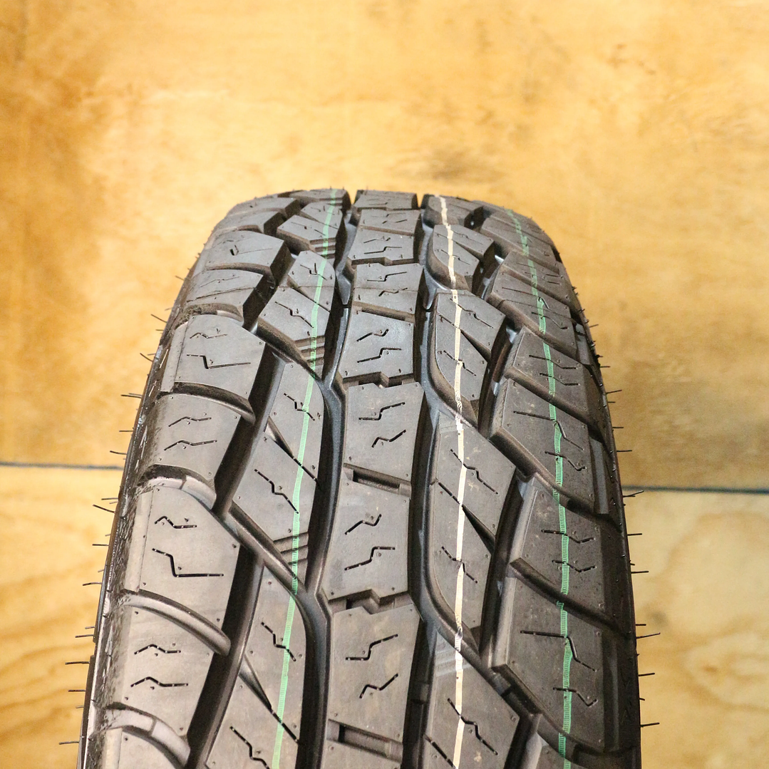 Neumático 235/75R15 SONIX AT2 104/101S LT W 4