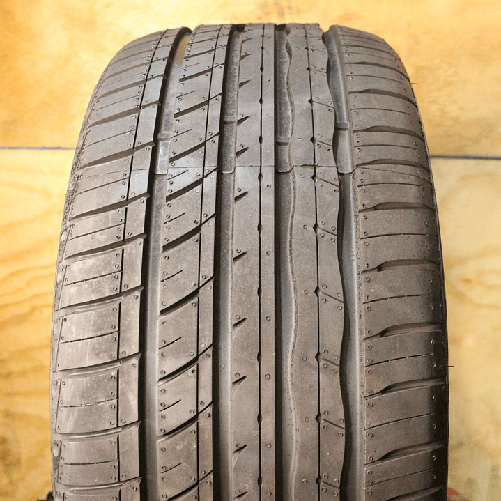 Neumático 245/40ZR18 ROADX U11 97Y XL 3