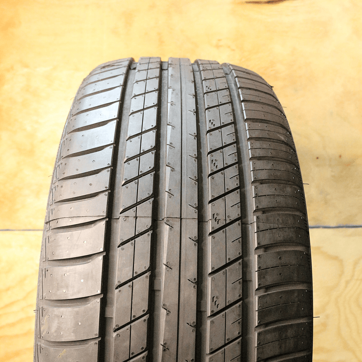 Neumático 255/50R20 ROADX SU01 109Y 3