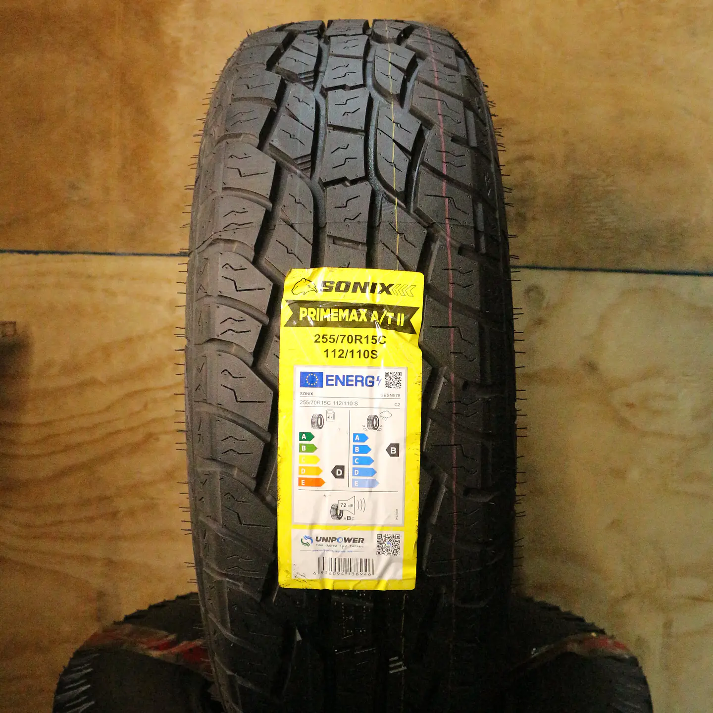 Neumático 255/70R15 SONIX AT2 112/110S 1