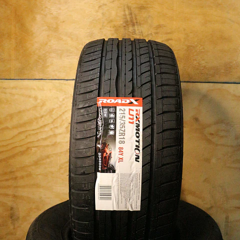 Neumático 215/35ZR18 ROADX U11 84Y