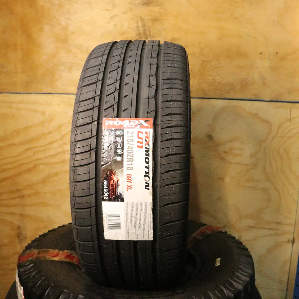 Neumático 215/40ZR18 ROADX U11 89Y 1