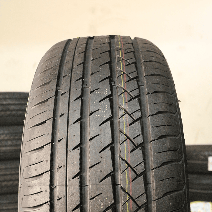 Neumático 215/55R17 SONIX UHP08 98W 3