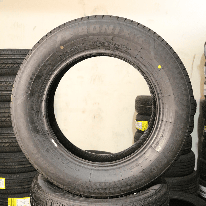 Neumático 215/65R16 SONIX XCOMFORT S7 98H 2