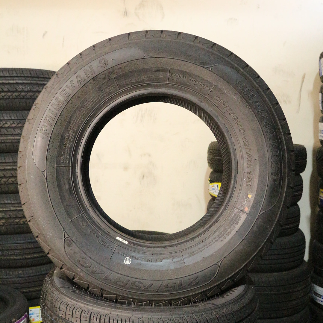 Neumático 215/75R14C ROADMARCH PRIMEVAN 9 110R 2