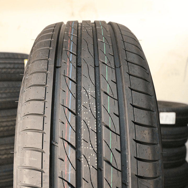 Neumático 215/65R16 SONIX XCOMFORT S7 98H 3
