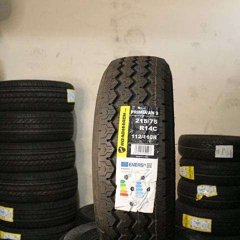 Neumático 215/75R14C ROADMARCH PRIMEVAN 9 110R