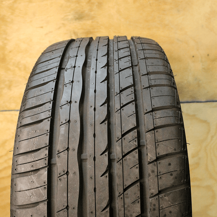 Neumático 225/40R19 ROADX U11 RUNFLAT 89W 3