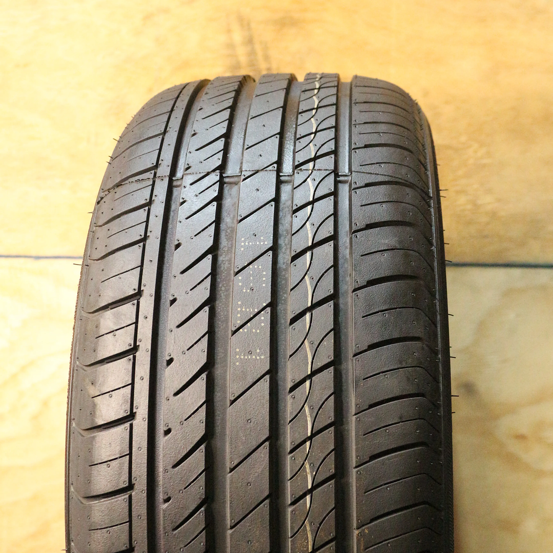 Neumático 225/45R17 SONIX LZEAL 56 94W XL 3