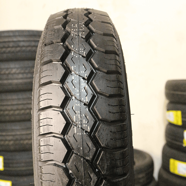 Neumático 145R13C GOODRIDE CR868 3