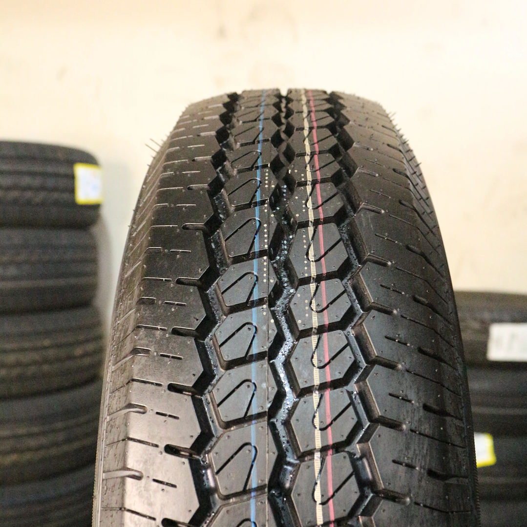 Neumático 165R14C SONIX PRIMEVAN 28 90R 3