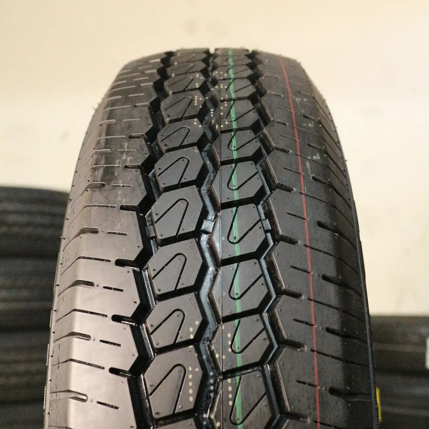 Neumático 175R14 SONIX PRIMEVAN 28 99/97R 3