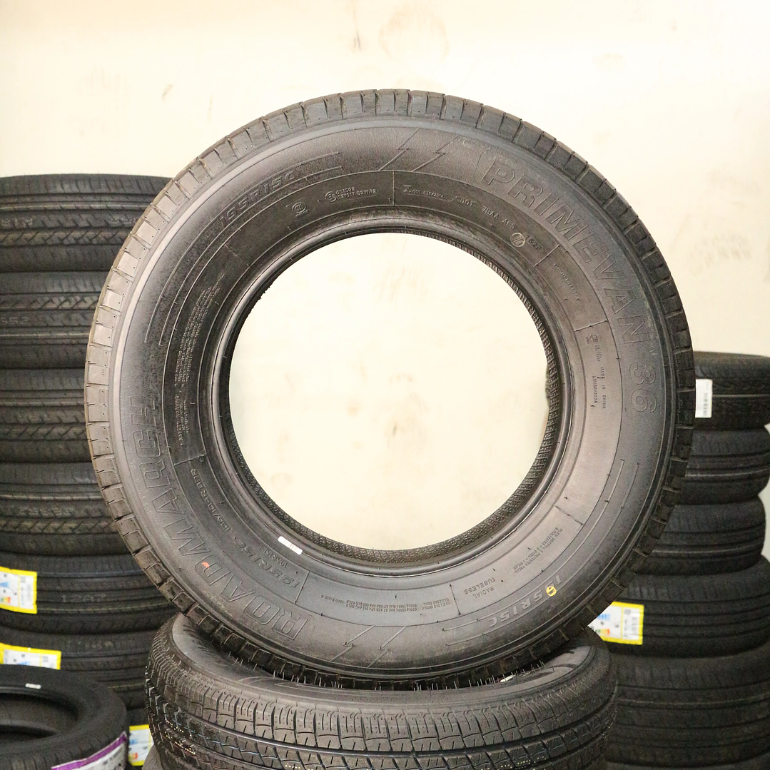 Neumático 195R15C ROADMARCH PRIMEVAN 36 104R 2