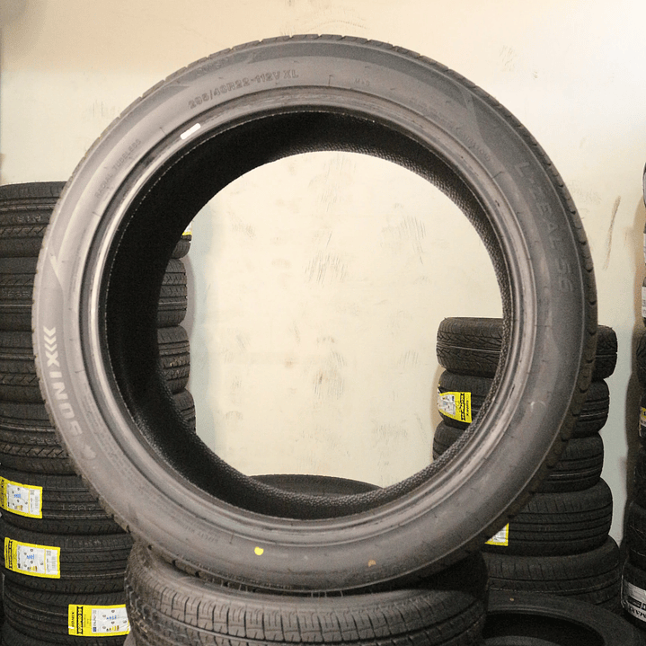Neumático 295/40R22 SONIX LZEAL 56 110W 2