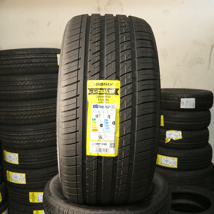 Neumático 305/40R20 SONIX LZEAL 56 112U 1