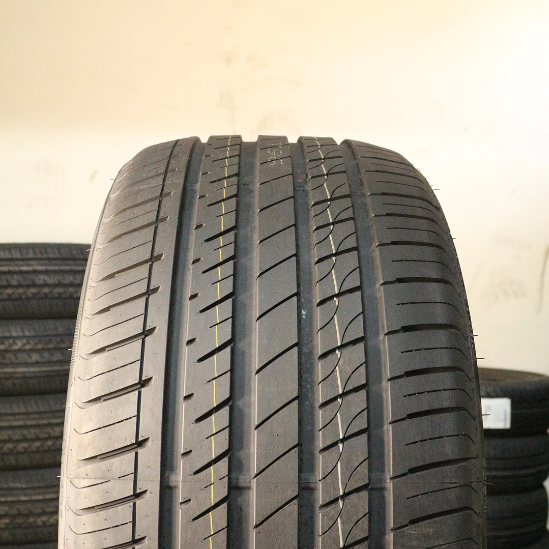 Neumático 305/40R20 SONIX LZEAL 56 112U 3