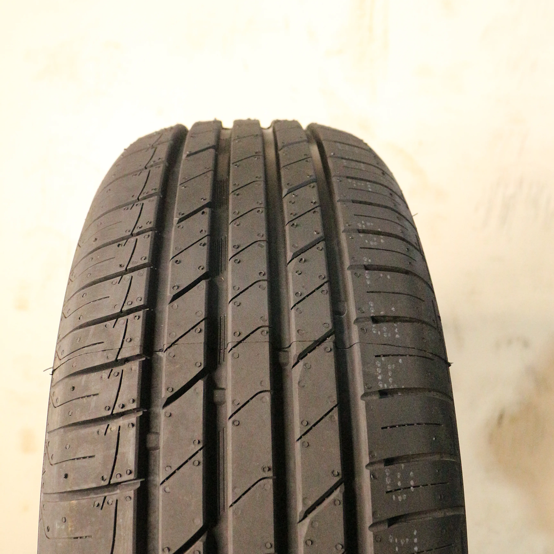 Neumático 195/60R15 ROADX H12 88H 3