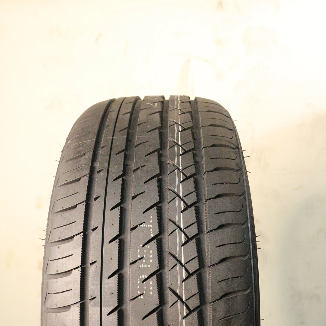 Neumático 205/40R17 84W XL SONIX UHP 8 3
