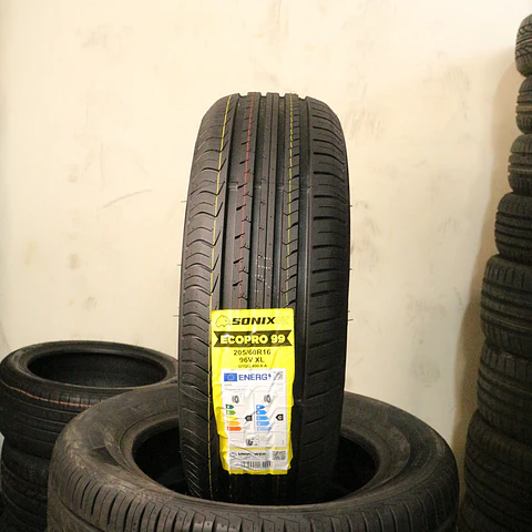 Neumático 205/60R16 96V XL SONIX ECOPRO 99