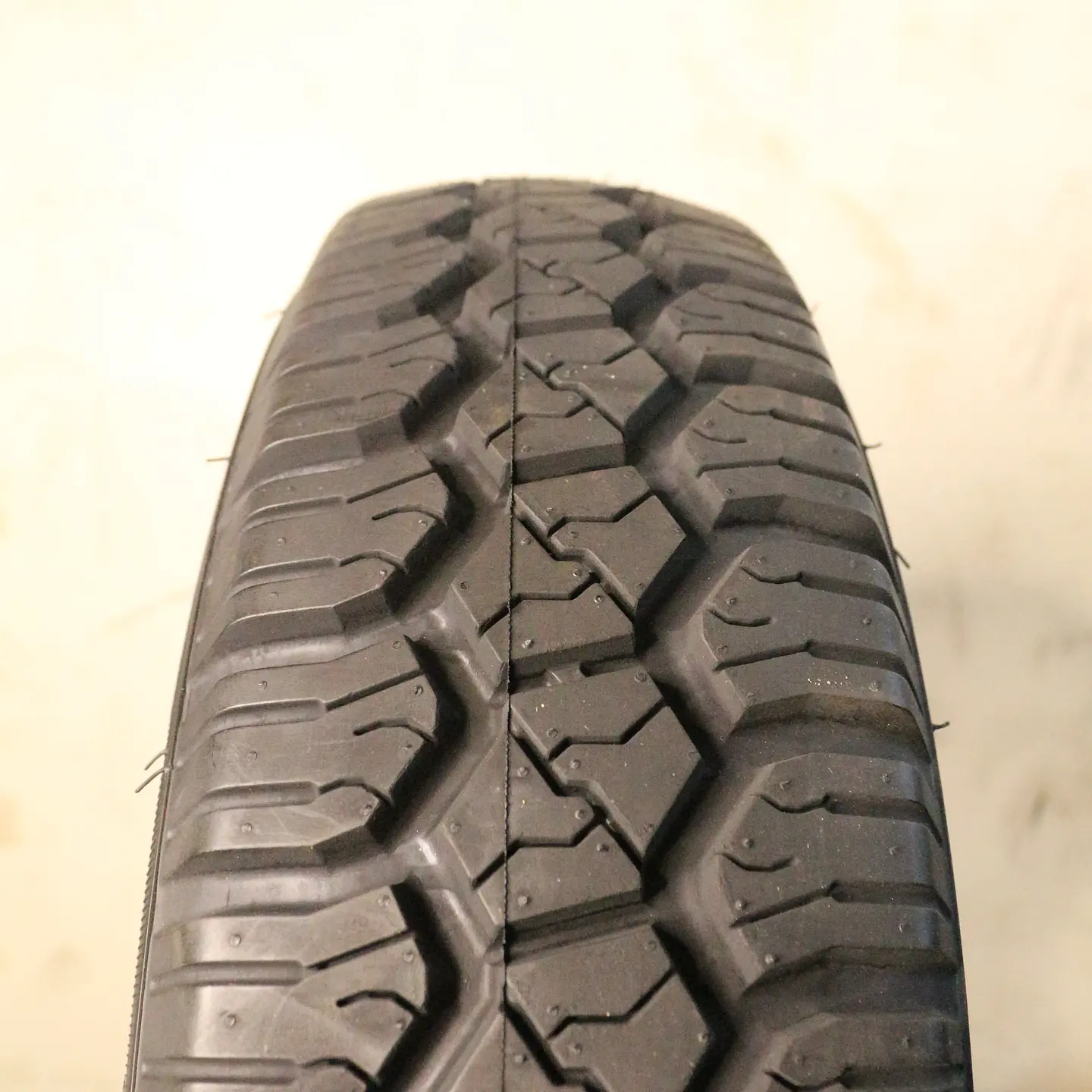 Neumático 550R12 BCT AT 90P 1