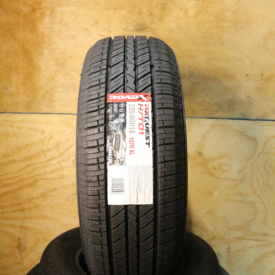 Neumático 235/60R18 ROADX HT01 1