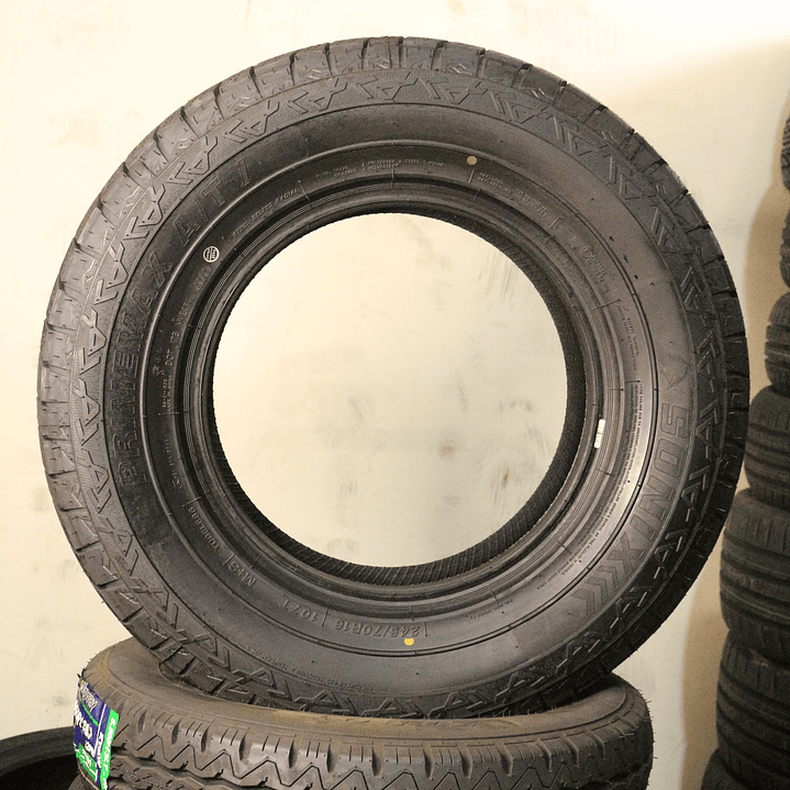 Neumático 245/70R16 SONIX AT1 107T 2