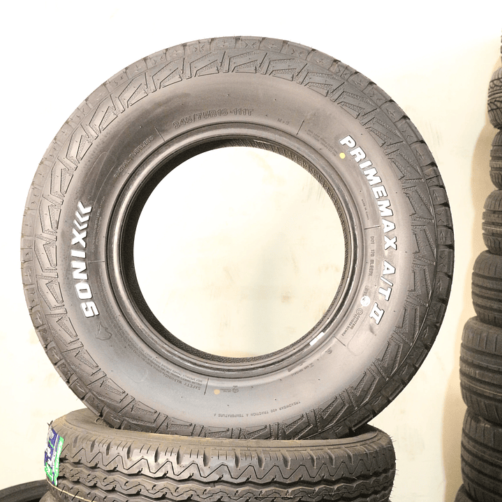 Neumático 245/75R15C SONIX AT2 109/107S LT 2