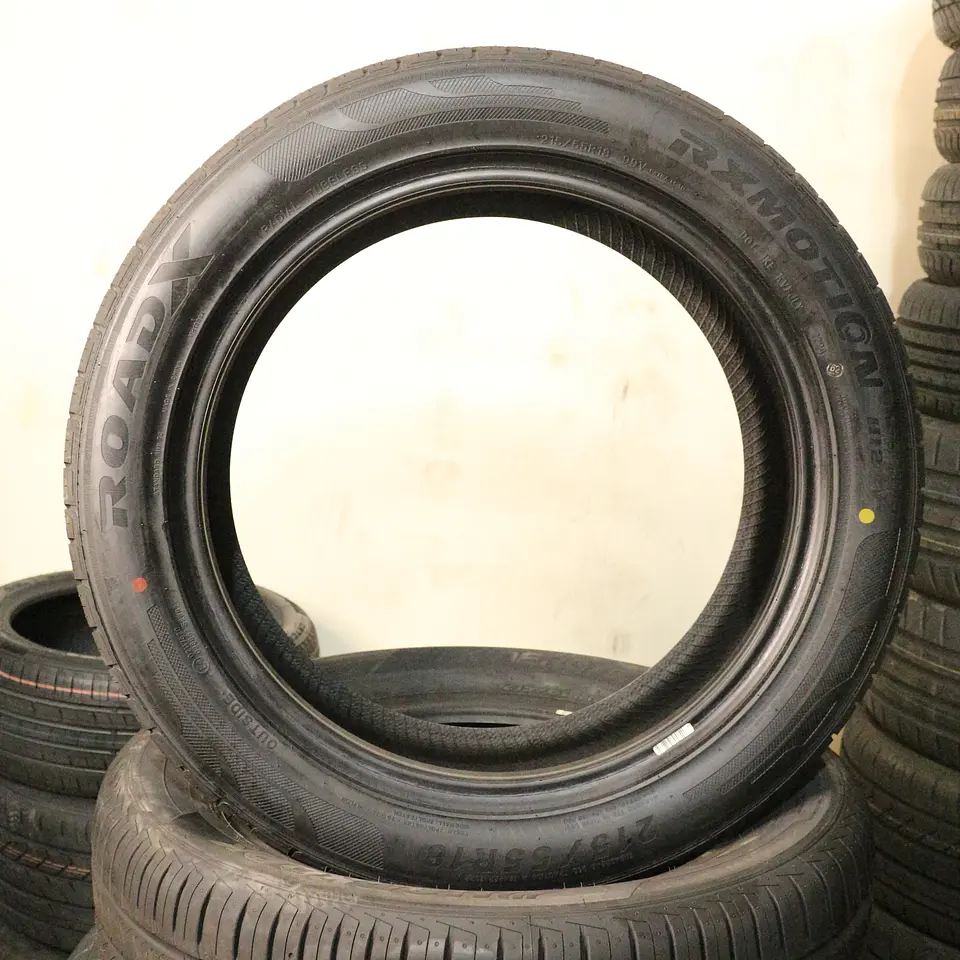 Neumático 215/55R18 ROADX H12 2