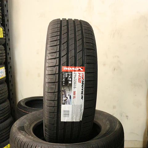 Neumático 215/55R18 ROADX H12