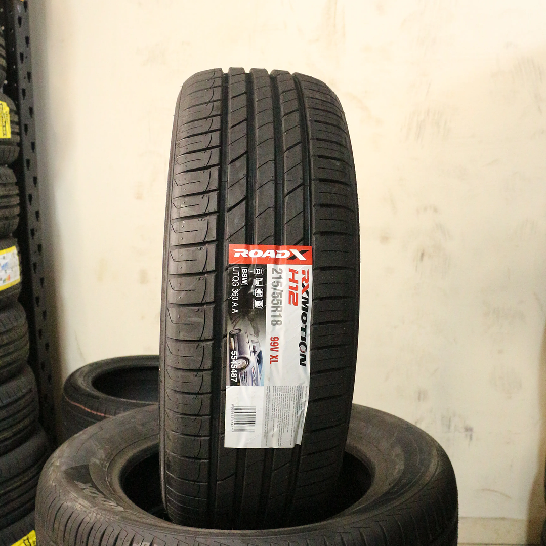 Neumático 215/55R18 ROADX H12 1