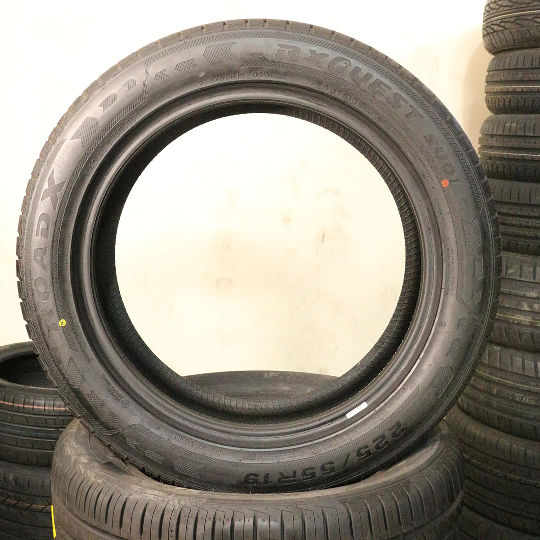 Neumático 225/55R19 ROADX SU01 99W 2