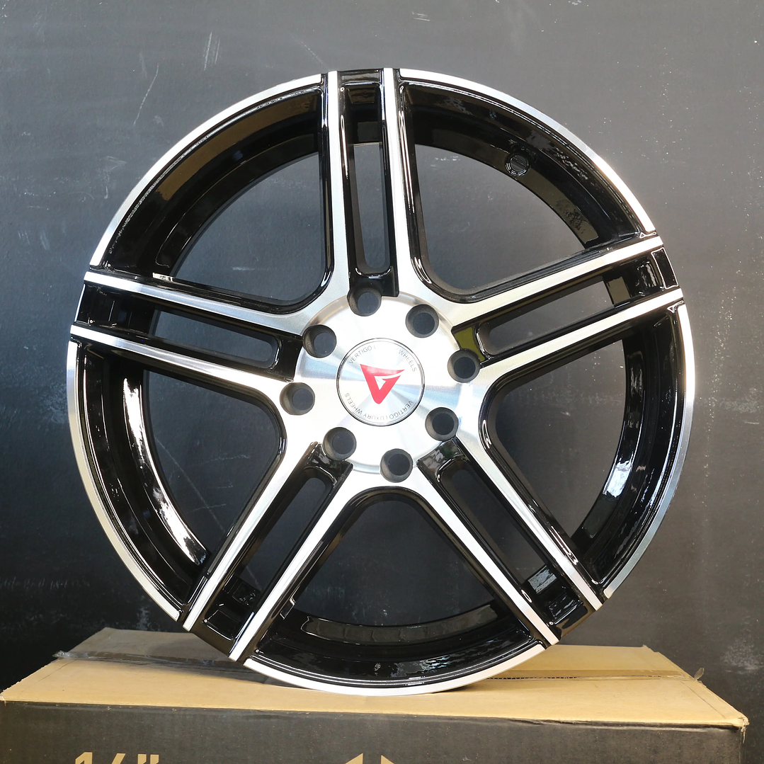 10587574045BMF Llanta Aro 15X7 4X100/114 Bmf 1