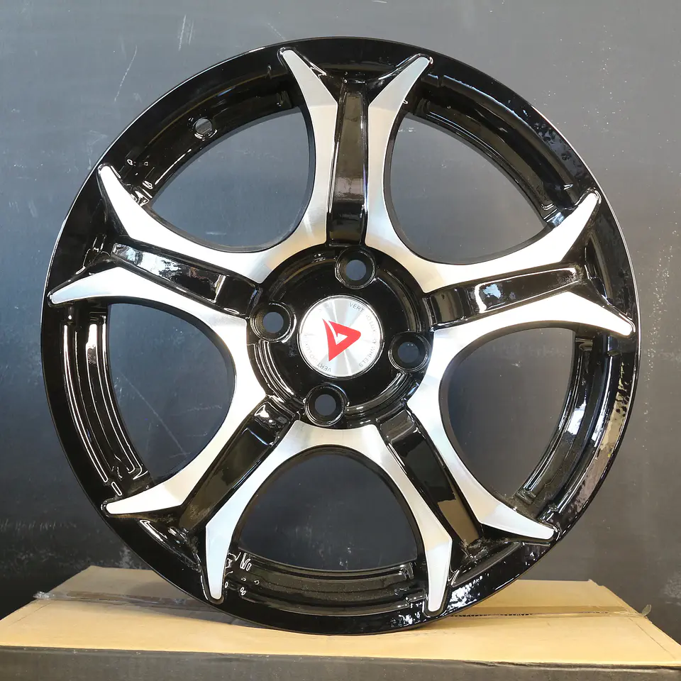 T51615640BMF Llanta Aro 15X6.5 4X100 Bmf 1