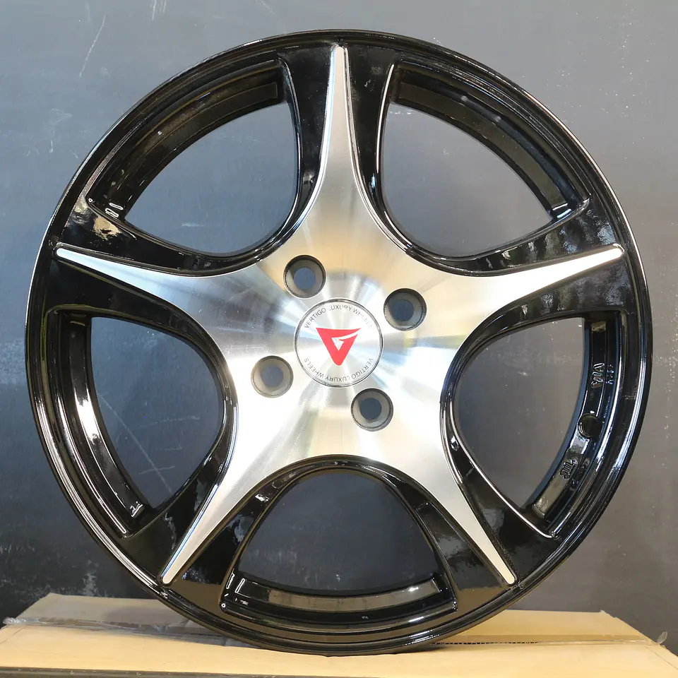 2475640BMF Llanta Aro 15X6.5 4X100 Bmf 1