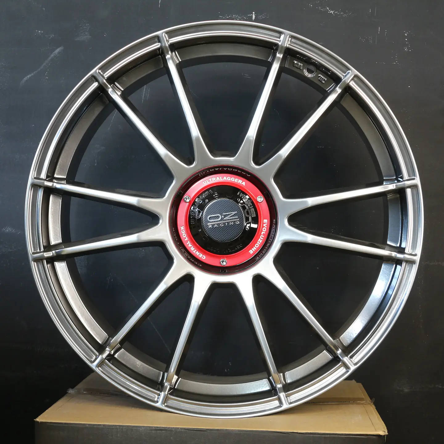 YF02562851245HB Llanta Aro 20X8.5 5X112/114 Hb Et 35 1