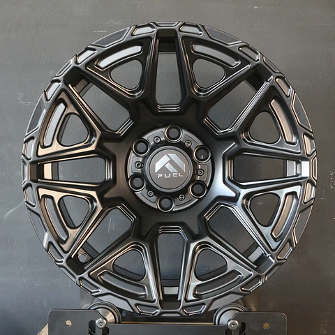 INJE6812MB Llanta Aro 16X8 6X114 Mb Et 0