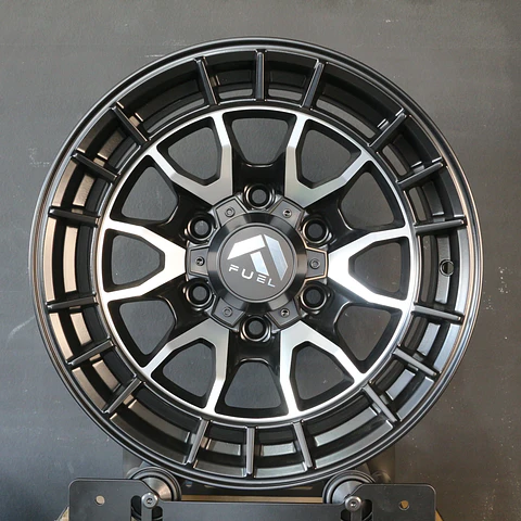 REVO6860MBWCM Llanta Aro 16X8 6X139 Mbcm Et 0