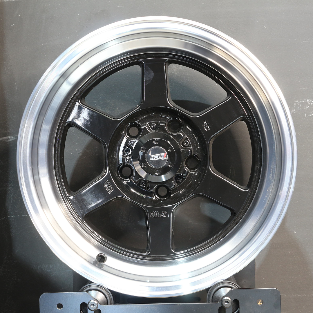 15C657E Llanta Aro 15X8 5X112/114 Lb Et -10 1