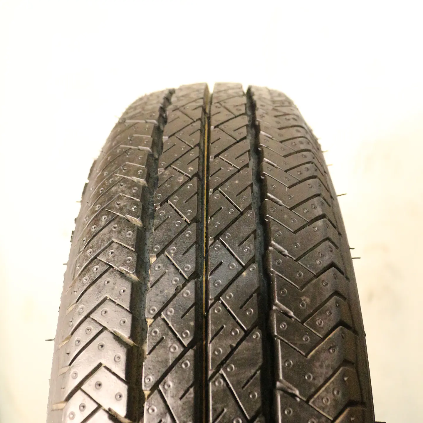 Neumático 145R13C Nexen Cp321 1