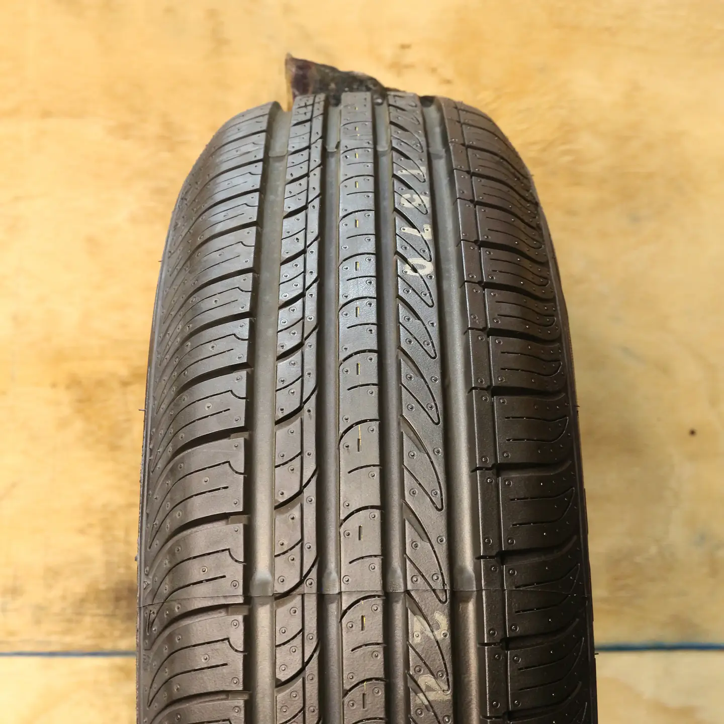 Neumático 185/70R14 Nexen Npriz Gx 3