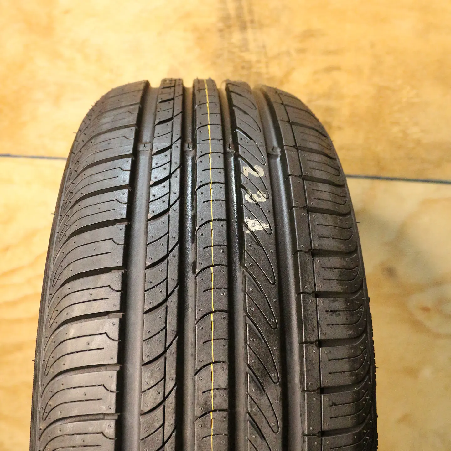 Neumático 195/55R15 Nexen Npriz Gx 3